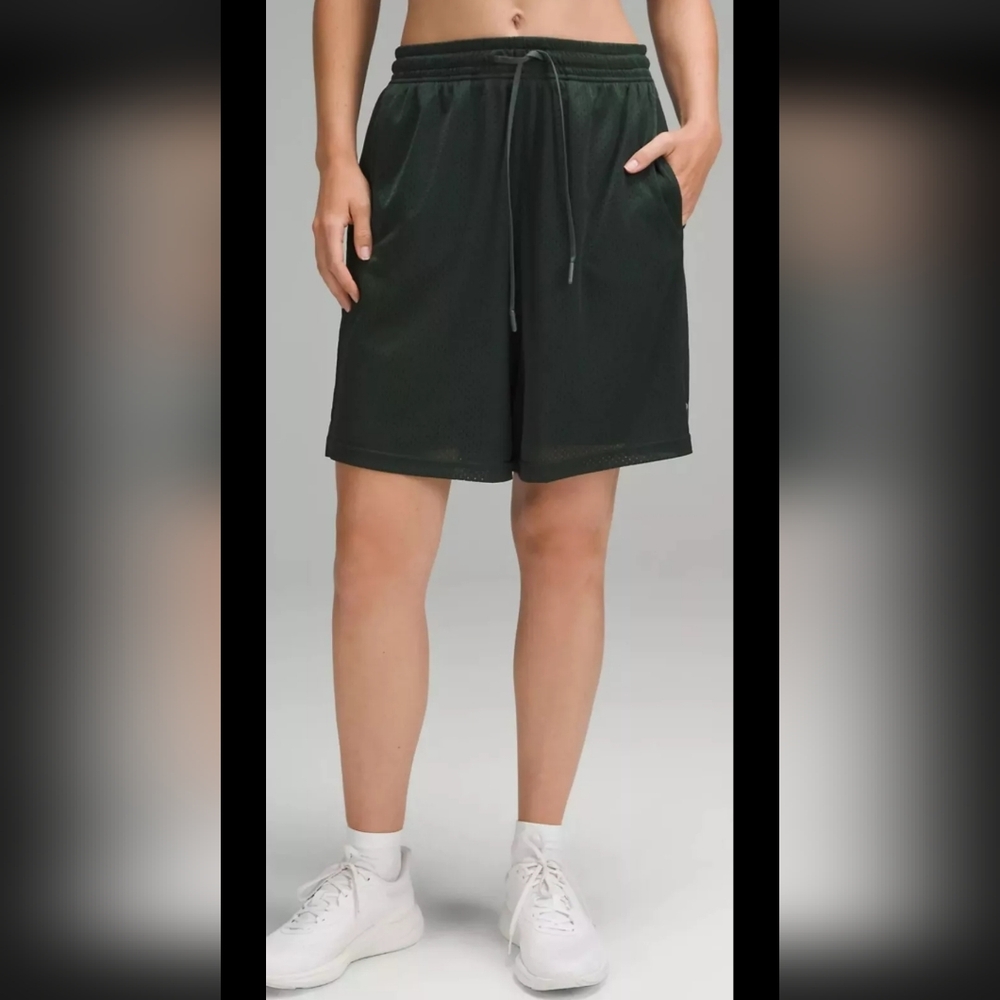 Lululemon FIRE! NWT! Relaxed-Fit Mesh Training Short 8" in Legacy Green. Various